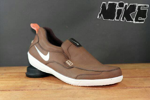sepatu nike slop original