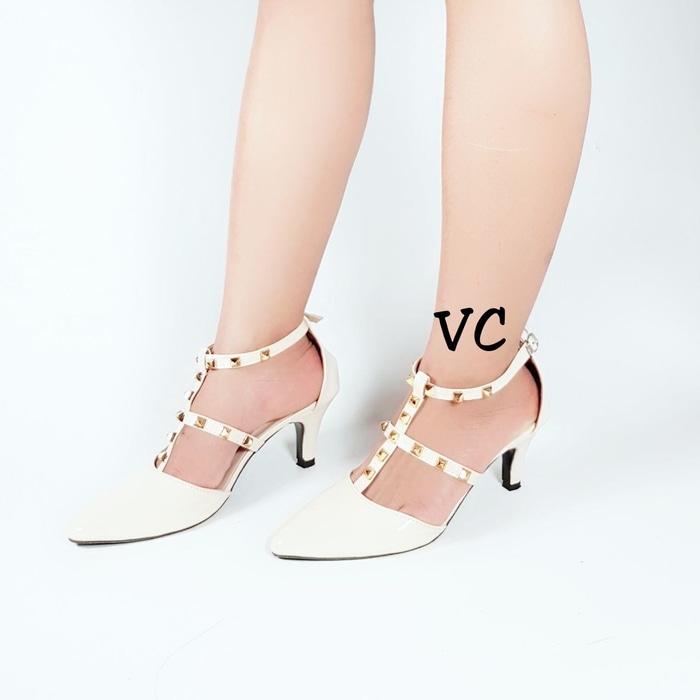 valentino heels harga