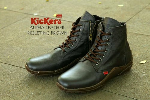 SEPATU KICKERS BOOT ALPHA KULIT ASLI RESLETING SAMPING BLACK AND BROWN