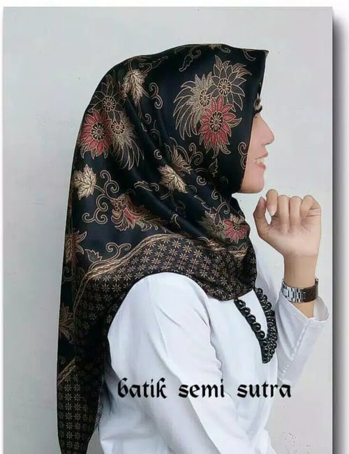 Jilbab Segi Empat Batik Kaula Jilbab Square Motif