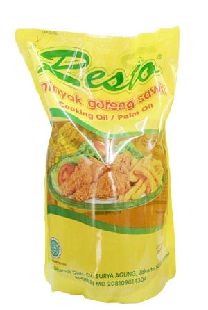 Jual Resto Minyak Goreng 2 Liter 1 dus @6pcs - Toko kaif bersaudara