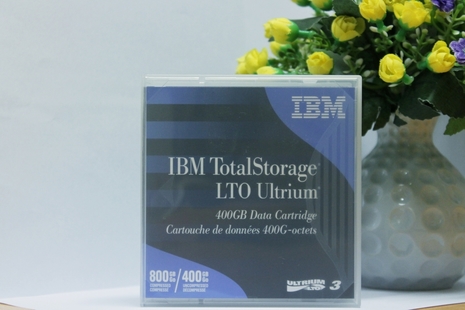 IBM Ultrium LTO 3 Tape Cartridge 400 GB - 24R1922