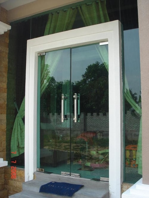 Jual Pintu Kaca Clear Tempered - Cv. Urban Glass | Ralali.com