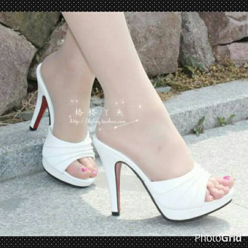 Seaptu High Heels Wanita T11 White
