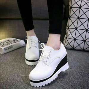 FASHION Sepatu Wedges Doocmart Putih