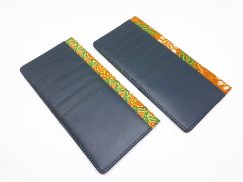 Dompet Panjang Kartu Batik Kulit Hijau