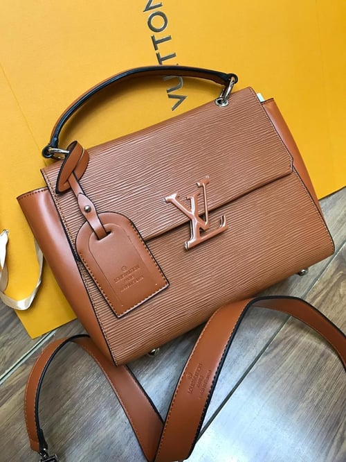 NEW LV CLUNNY EPILEATHER