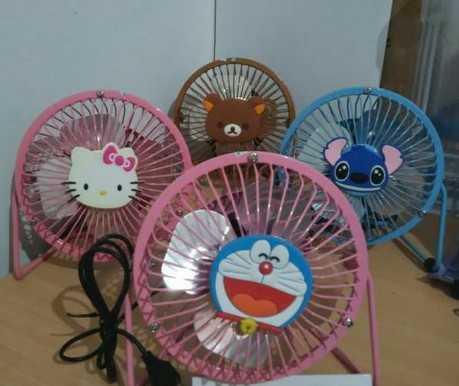 Kipas Angin USB / USB Mini Fan Besi Karakter 5inci