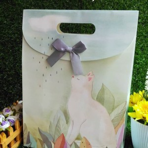 Paper Bag Motif / Tas Kertas Kado / Tas Ulang tahun - L CUTE SERIES- Sweet Cat Hijau