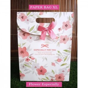 Paper Bag Motif / Tas Kertas Kado / Tas Ulang tahun - XL SHABBY FLOWER-especially for U