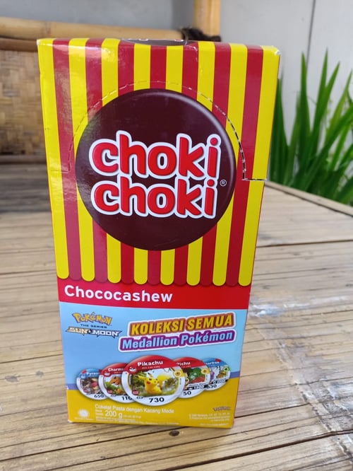 Choki Choki Chococashew coklat enak isi 20 stick