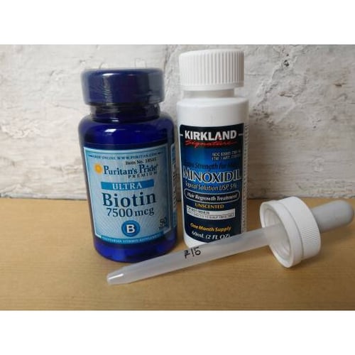 Kirkland Minoxidil + Biotin 7,500 isi 50 obat penumbuh rambut & kumis pria