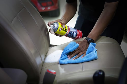STP Tuff Stuff Spray Pembersih Noda Jok Mobil 623gr Original