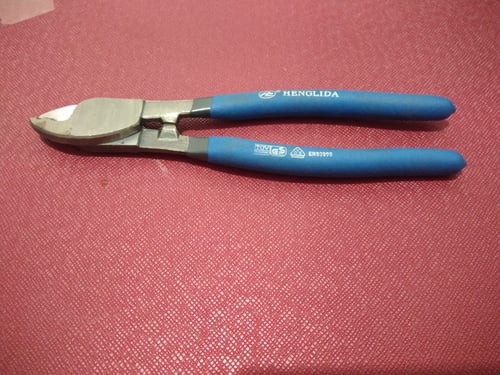 Tang potong kabel uk 8 inch