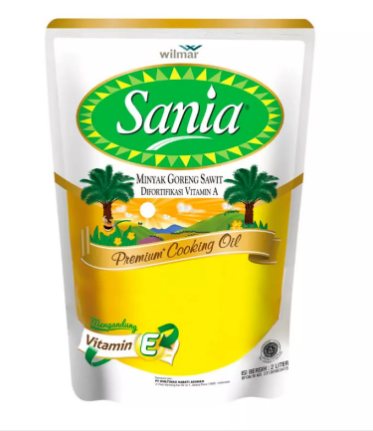 Minyak Goreng Sania  Premium Cooking Oil Pouch 2L
