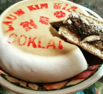 Kue Bulan Rasa Cempedak Mooncake Tong Jiu Pia Phia Ny. Lauw (Lauw Kim Wie) Halal