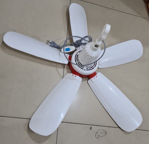 Kipas Angin Gantung Helifan