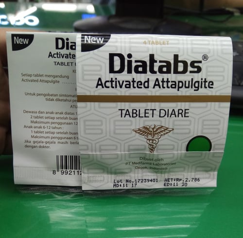 NEW DIATABS ACTIVATED ATTAPULGITE TABLET DIARE ISI 4 TABLET