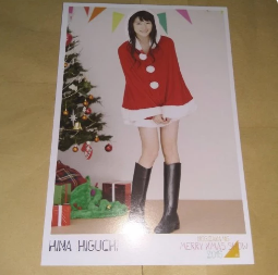 Postcard Higuchi Hina Xmas Costume Santa Nogizaka46