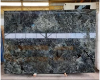 Batu Granit Labradorite 300 x 200