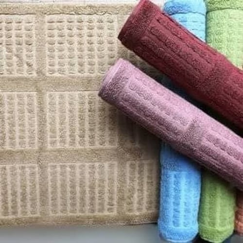 Keset MERAH PUTIH Bathmat Keset Handuk Kamar Mandi 45x65cm - Biru Muda