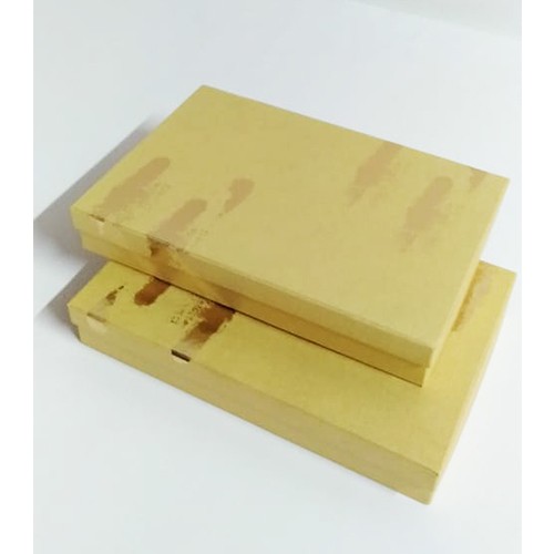 Box Kado/Box Hampers/Packaging Aksesoris Brush Gold