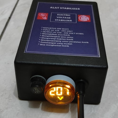 Stabilizer tegangan listrik plus voltmeter