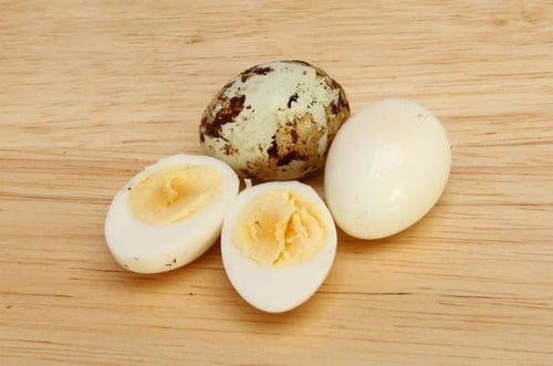 Telur puyuh mateng 10 psc kupas
