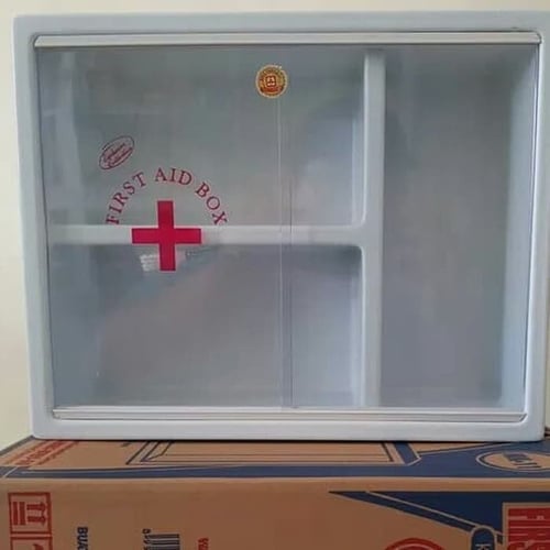 Kotak P3k MK11 / Kotak P3k Dinding / First Aid Box Maspion MK 11