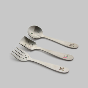 UCHII Smiley Kids Cutlery Stainless Premium 1 Set