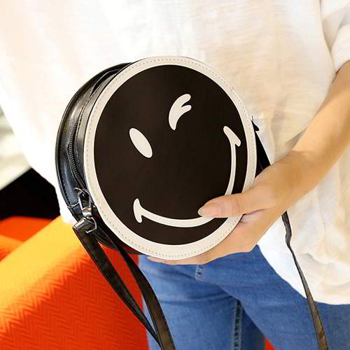 Smiling Face Round Simple RC756C Black 6pcs