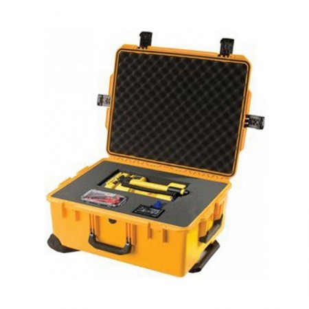 PELICAN Protector Case Yellow With Foam Im2720 PL0000611